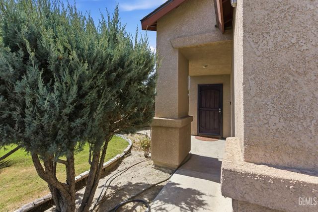 7115 Santana Sun Drive, Bakersfield, CA 93313