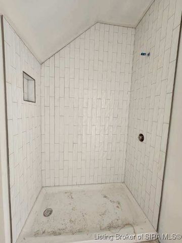 1318 Forest Grove Lane, North Vernon, IN 47265