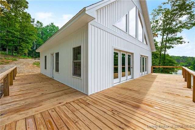 1318 Forest Grove Lane, North Vernon, IN 47265