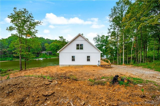 1318 Forest Grove Lane, North Vernon, IN 47265