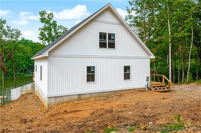 1318 Forest Grove Lane, North Vernon, IN 47265