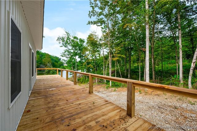 1318 Forest Grove Lane, North Vernon, IN 47265