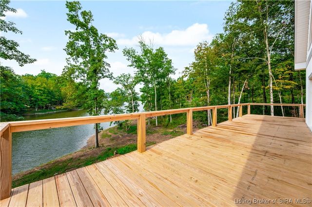 1318 Forest Grove Lane, North Vernon, IN 47265