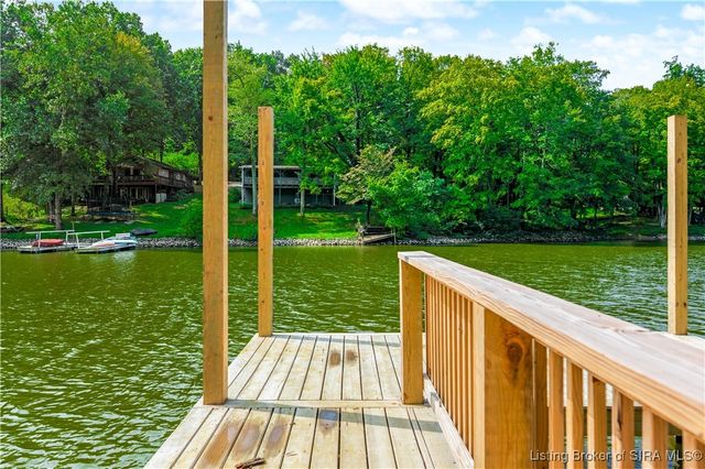 1318 Forest Grove Lane, North Vernon, IN 47265