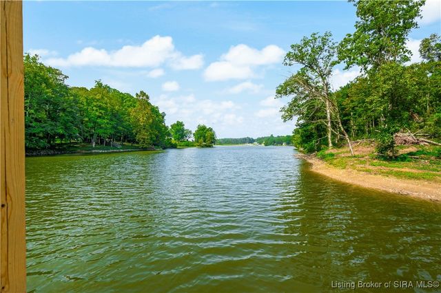 1318 Forest Grove Lane, North Vernon, IN 47265