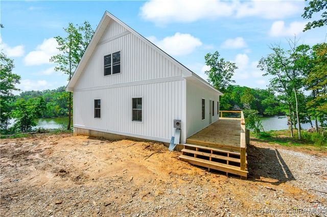 1318 Forest Grove Lane, North Vernon, IN 47265