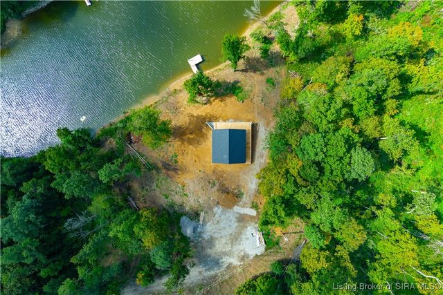 1318 Forest Grove Lane, North Vernon, IN 47265