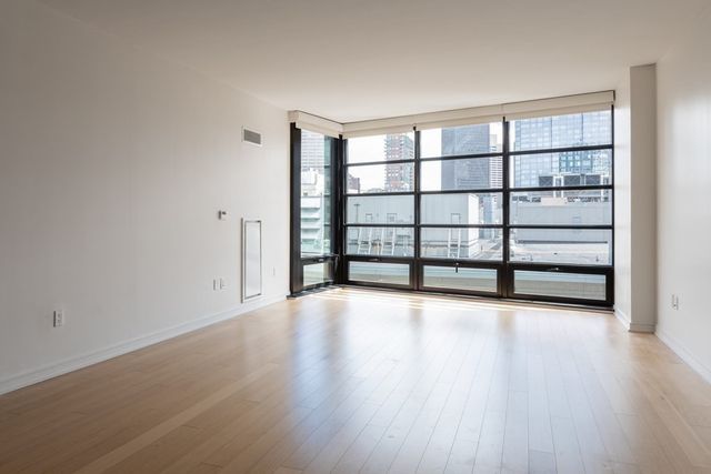 580 Washington Street 1106, Boston, MA 02111