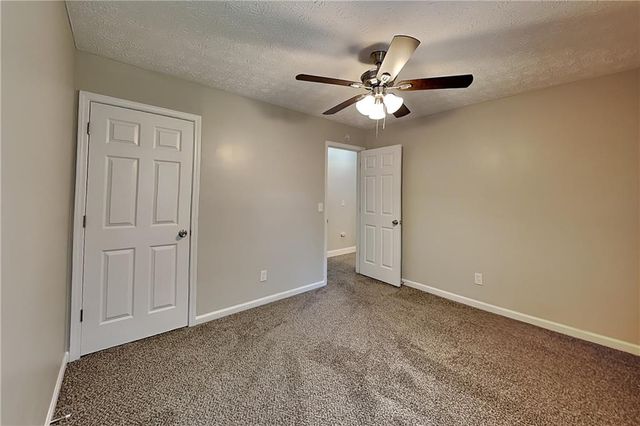 105 Meadow Crest Court, Powder Springs, GA 30127