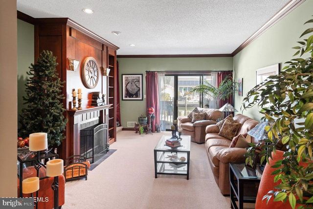 15 HIDDEN HARBOR DR, Point Pleasant, NJ 08742
