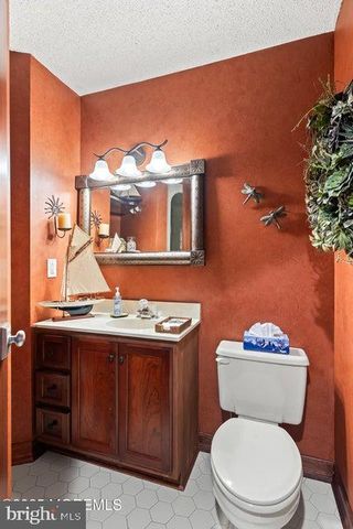 15 HIDDEN HARBOR DR, Point Pleasant, NJ 08742