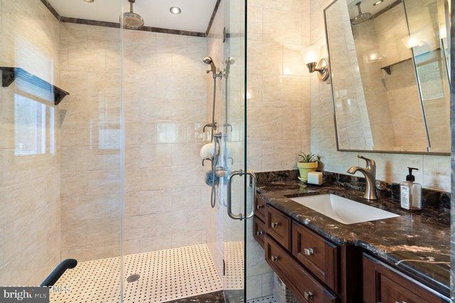 15 HIDDEN HARBOR DR, Point Pleasant, NJ 08742
