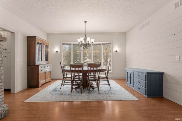 56381 County Road 19, Bristol, IN 46507