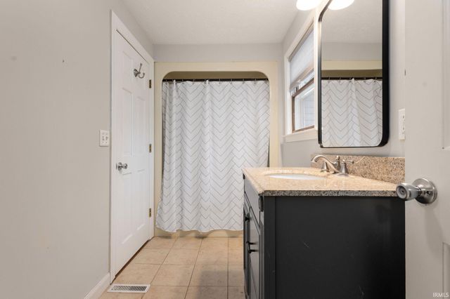 56381 County Road 19, Bristol, IN 46507