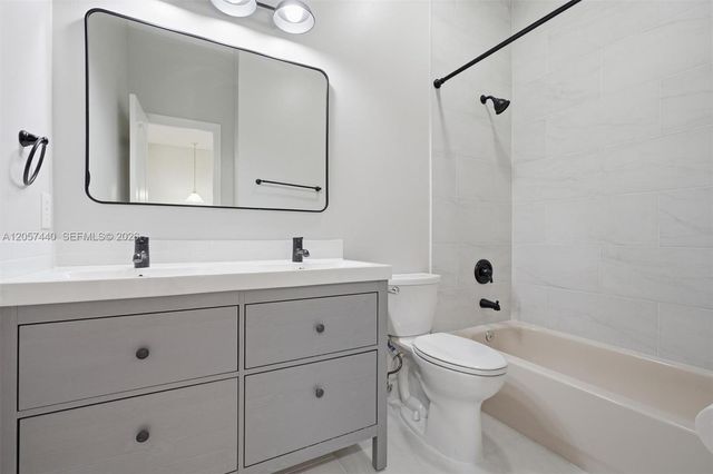 12242 SW 148th Terrace, Miami, FL 33186