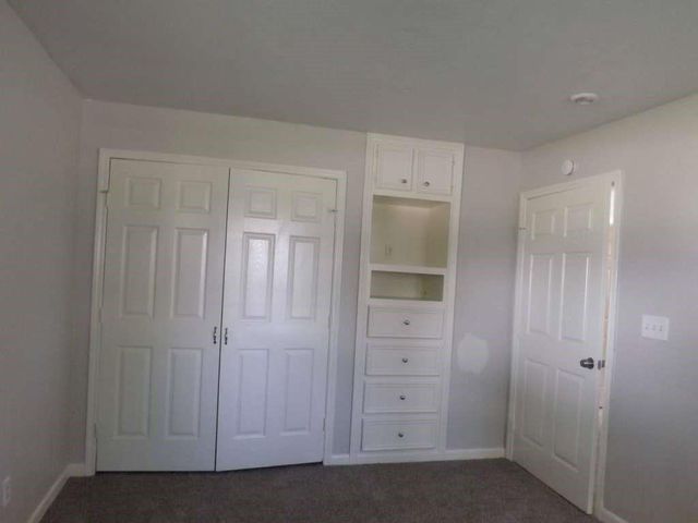 729 S 5th Street, La Porte, TX 77571