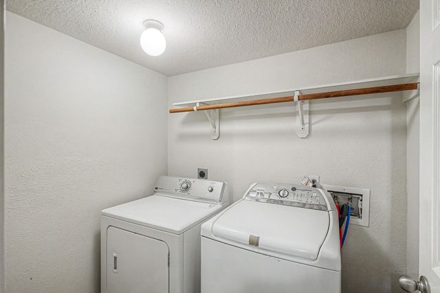 2126 Highland Bay Court, Katy, TX 77450