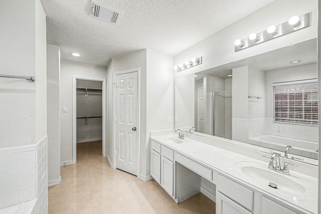 2126 Highland Bay Court, Katy, TX 77450