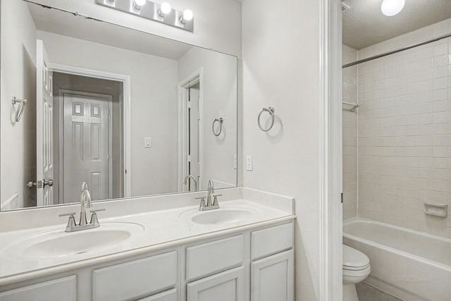 2126 Highland Bay Court, Katy, TX 77450