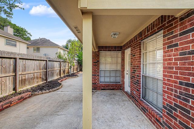 2126 Highland Bay Court, Katy, TX 77450