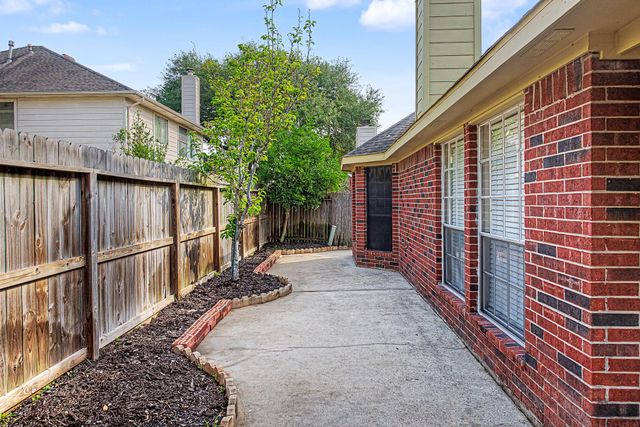 2126 Highland Bay Court, Katy, TX 77450