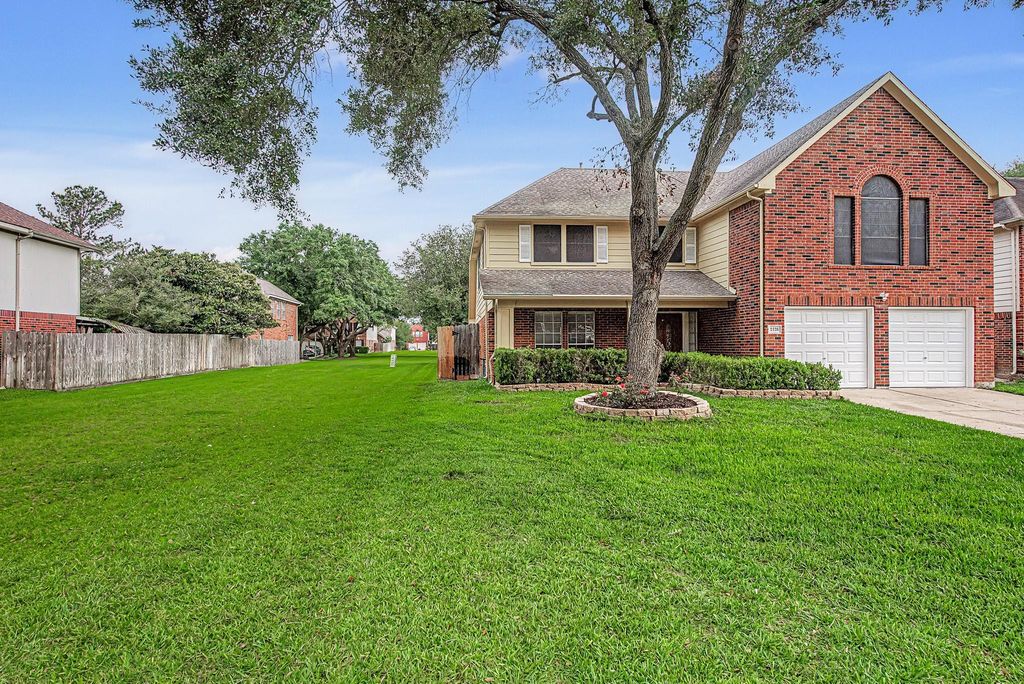 2126 Highland Bay Court, Katy, TX 77450