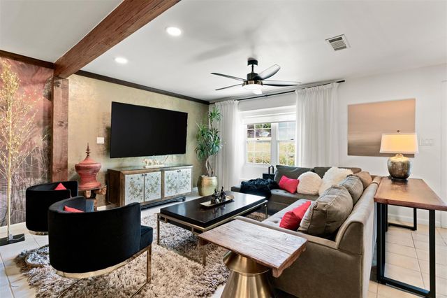 8721 Mountain Crest DR, Austin, TX 78735