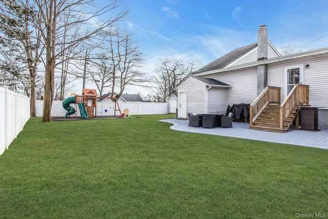 37 Weichers Avenue, Ronkonkoma, NY 11779