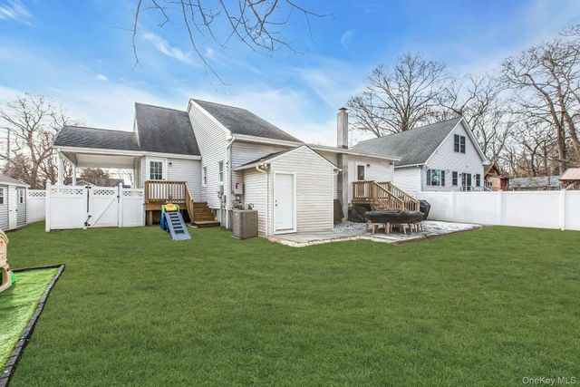 37 Weichers Avenue, Ronkonkoma, NY 11779