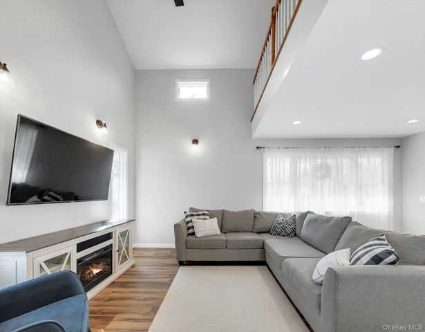 37 Weichers Avenue, Ronkonkoma, NY 11779