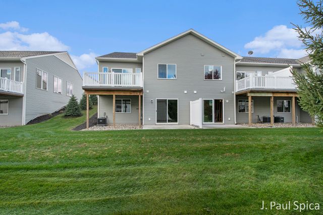 1209 Madera Court SW, Byron Center, MI 49315