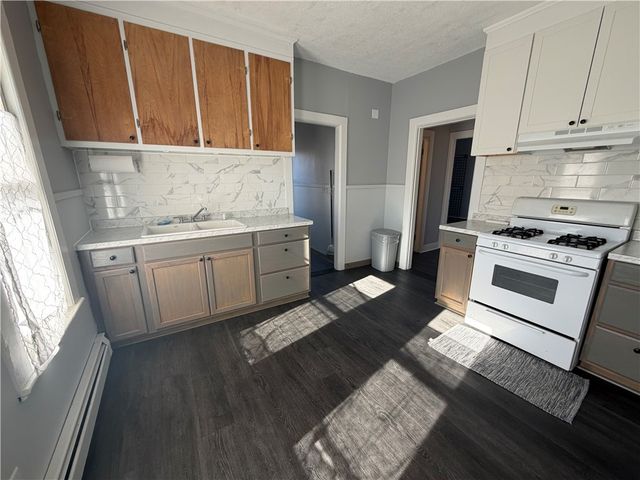 112 High Street 2, Westerly, RI 02891