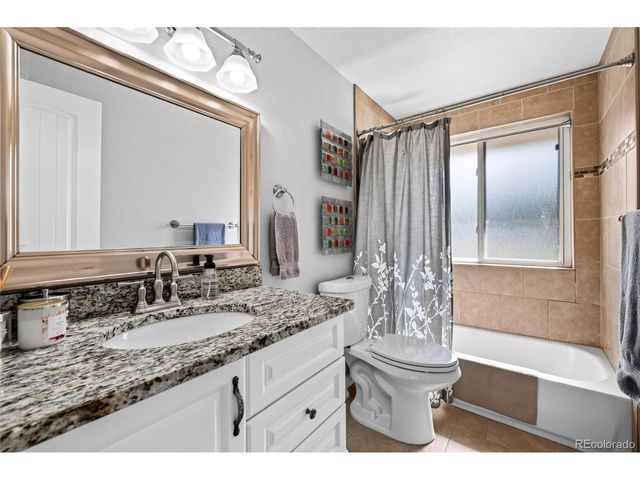7513 Saulsbury St, Arvada, CO 80003