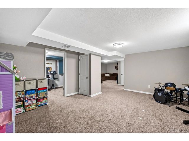 7513 Saulsbury St, Arvada, CO 80003