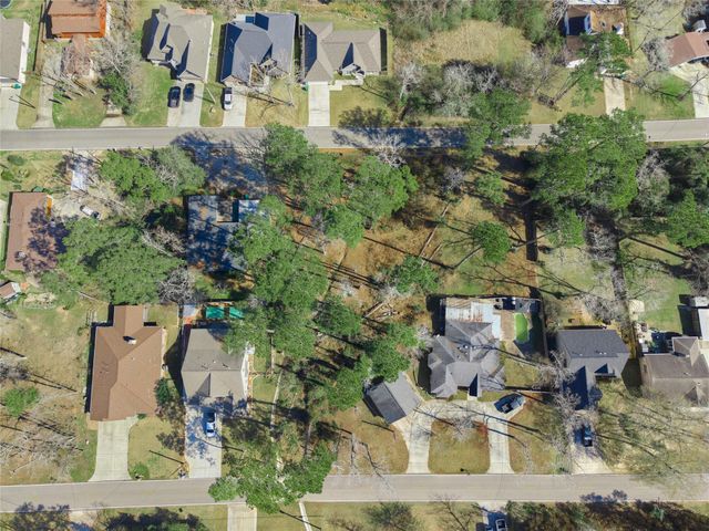 86 Hanover Lane, Conroe, TX 77304