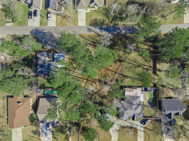 86 Hanover Lane, Conroe, TX 77304