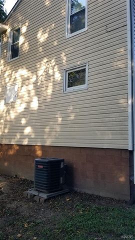 1918 Jersey Street, Alton, IL 62002