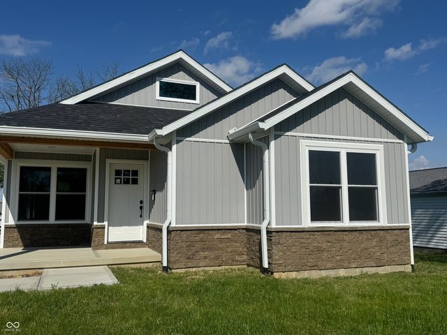 1001 N Carver Street, Greensburg, IN 47240
