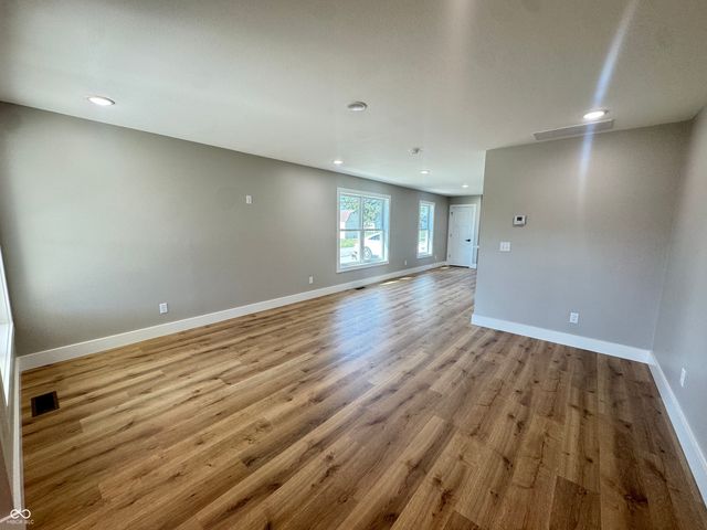 1001 N Carver Street, Greensburg, IN 47240