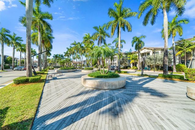 4648 NW 83rd Ave, Doral, FL 33166