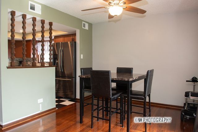 9182 South Road A, Palos Hills, IL 60465