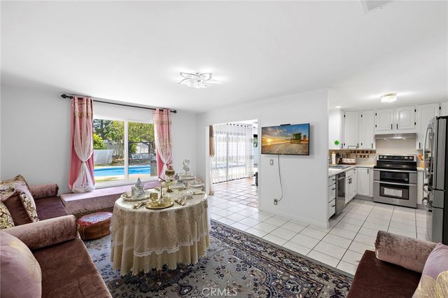 23512 Lipari, Laguna Hills, CA 92653