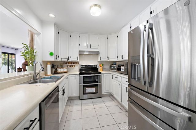 23512 Lipari, Laguna Hills, CA 92653