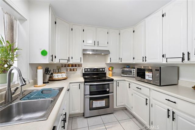 23512 Lipari, Laguna Hills, CA 92653