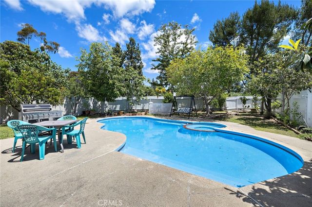 23512 Lipari, Laguna Hills, CA 92653