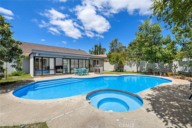 23512 Lipari, Laguna Hills, CA 92653
