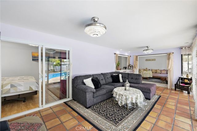 23512 Lipari, Laguna Hills, CA 92653