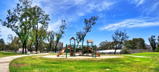 23512 Lipari, Laguna Hills, CA 92653