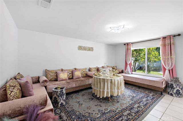 23512 Lipari, Laguna Hills, CA 92653