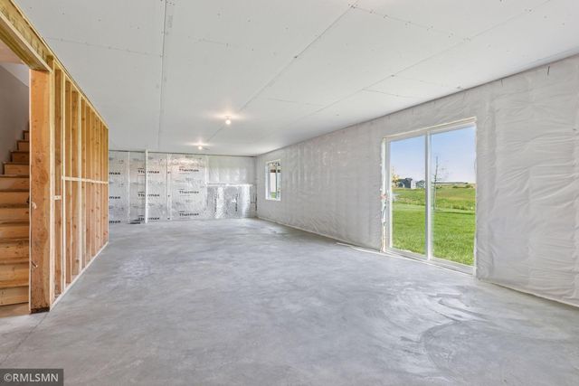 10115 Blackmoor Road, Woodbury, MN 55129